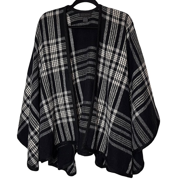Steve Madden Accessories - STEVE MADDEN Black Grey Plaid Wrap Cardigan One Size